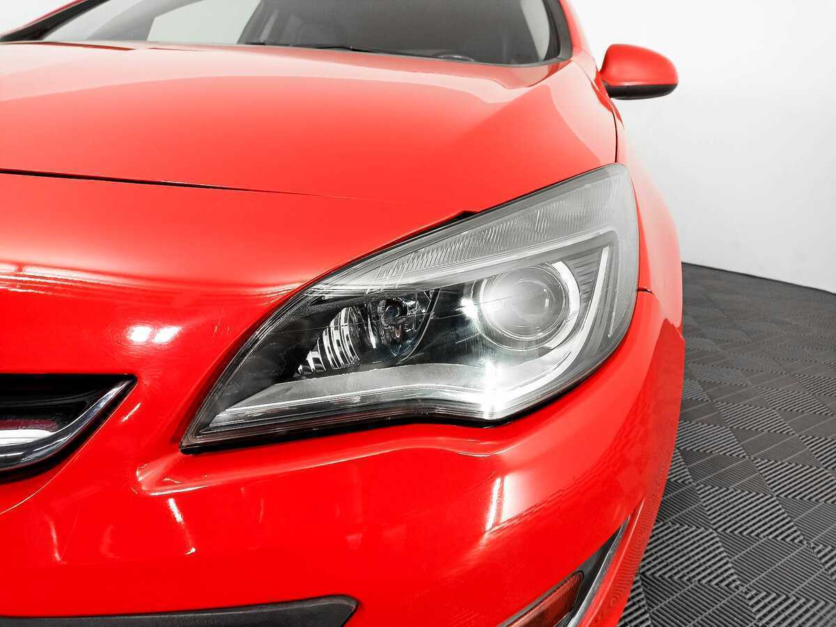 Opel Astra б/у, 2012, Автоматическая. Фото: #12