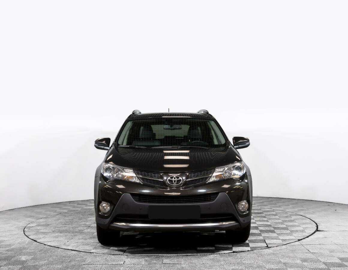 Toyota RAV4 б/у, 2015, Автоматическая. Фото: #0