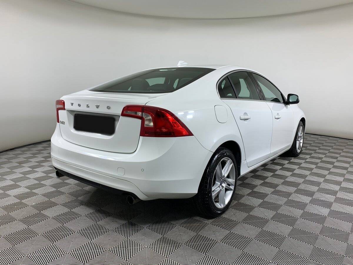Volvo S60 б/у, 2014, Автоматическая. Фото: #4