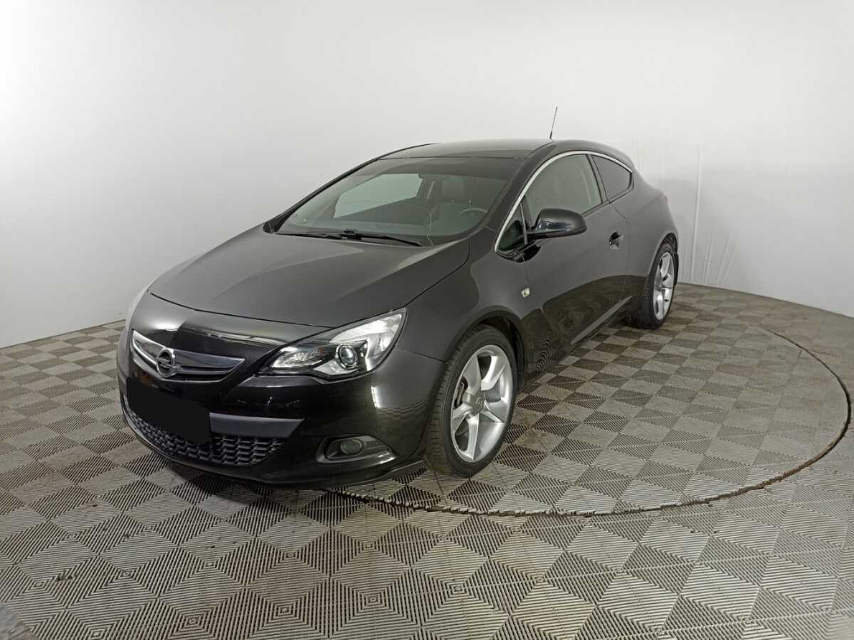 Opel Astra б/у, 2013, Механическая. Фото: #0