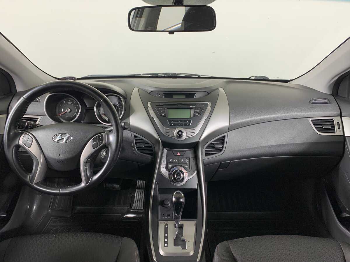 Hyundai Elantra б/у, 2012, Автоматическая. Фото: #12