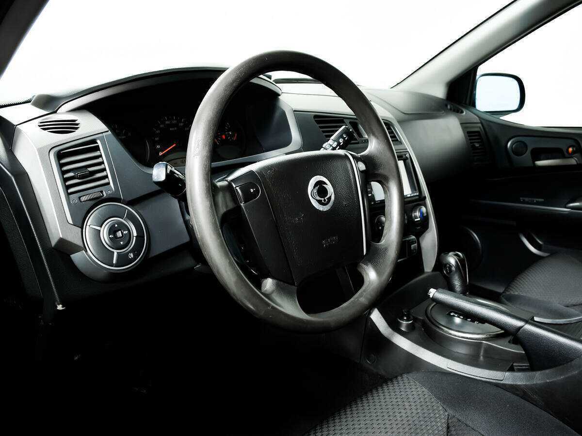 SsangYong Kyron б/у, 2012, Автоматическая. Фото: #12