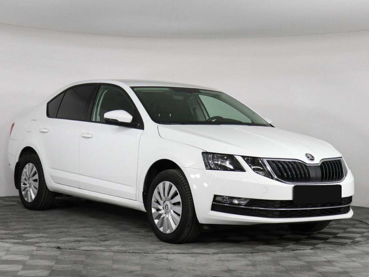Skoda Octavia б/у, 2019, Автоматическая. Фото: #2