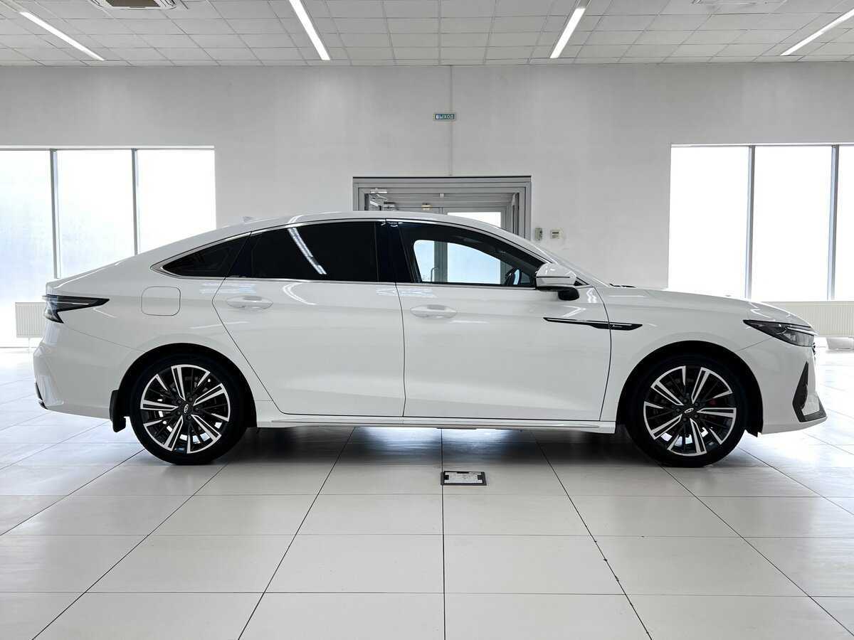 Chery Arrizo 8 б/у, 2023, Роботизированная. Фото: #1