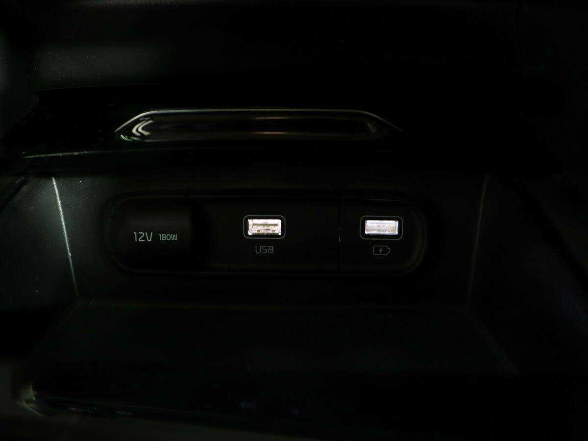 Kia K5 б/у, 2021, Автоматическая. Фото: #18