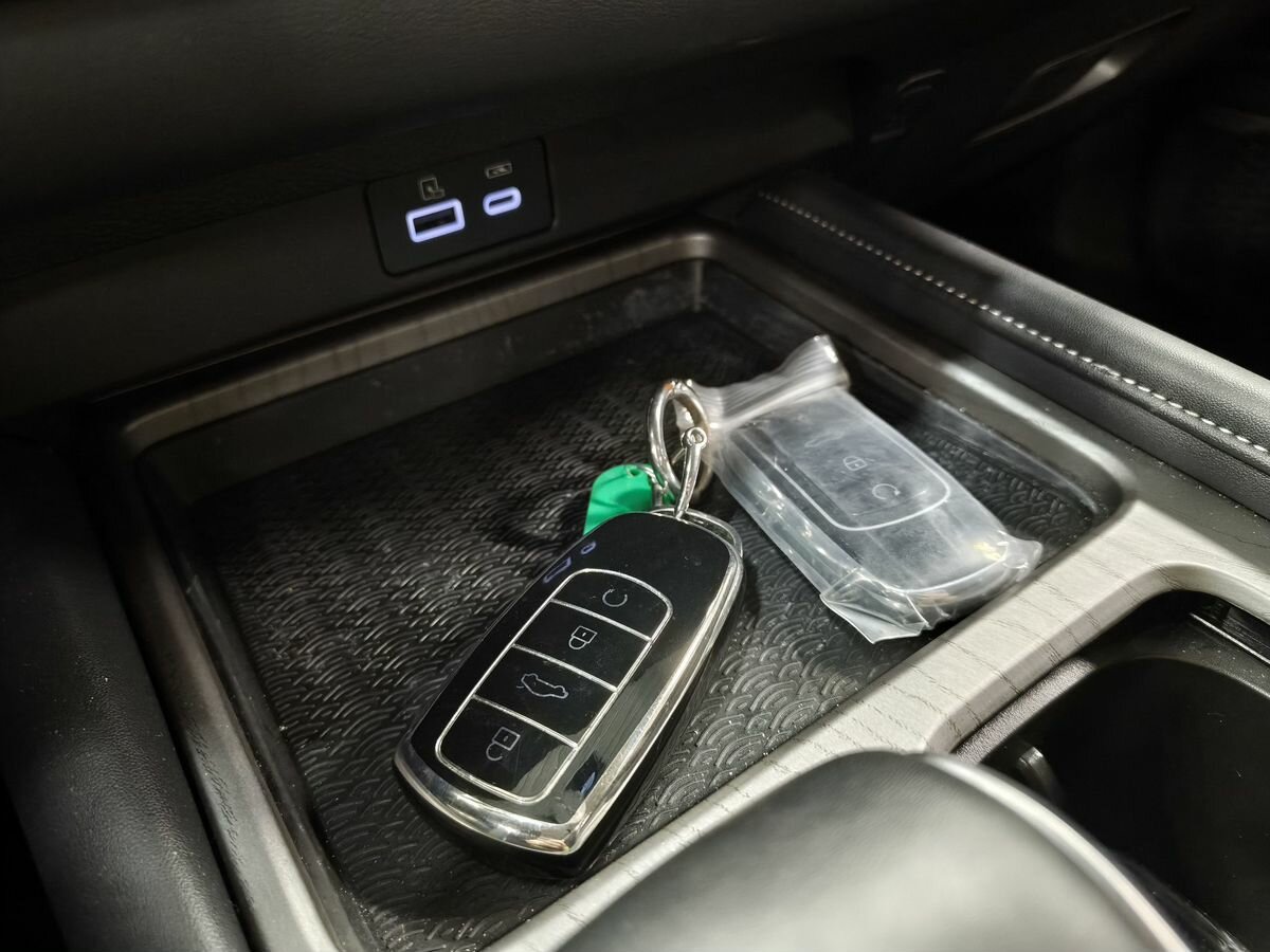 Chery Arrizo 8 б/у, 2024, Роботизированная. Фото: #18