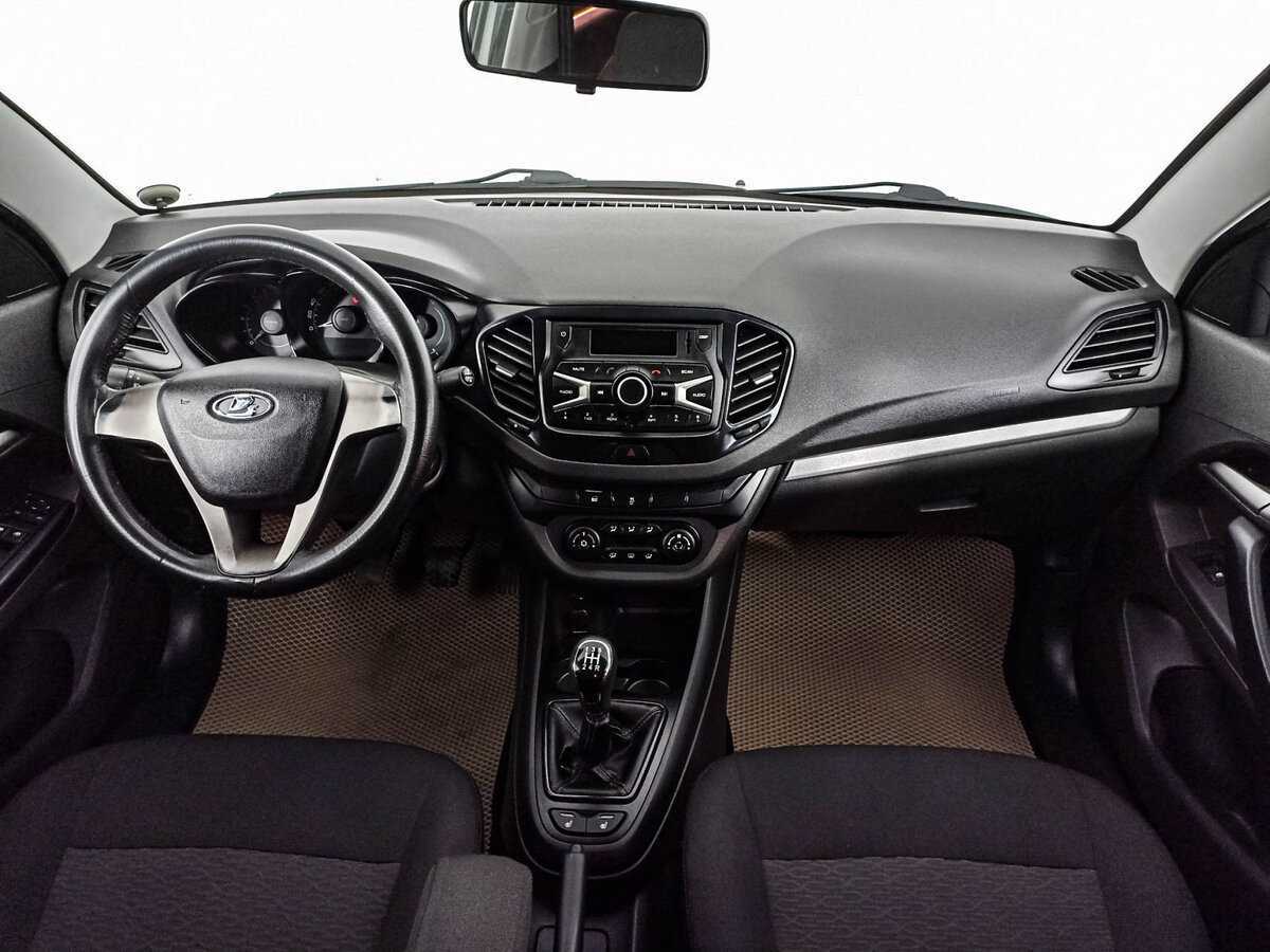 Lada (ВАЗ) Vesta б/у, 2017, Механическая. Фото: #13