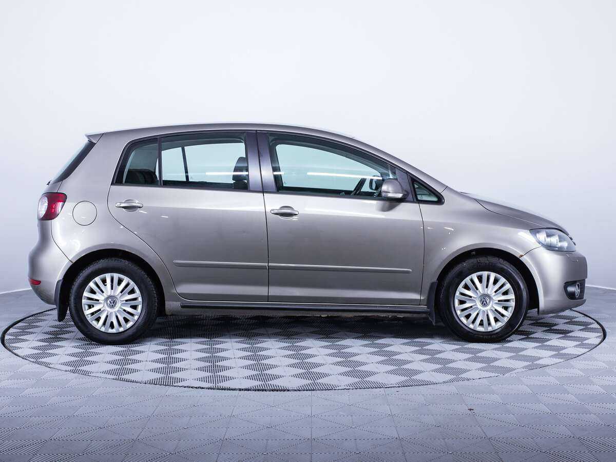 Volkswagen Golf Plus б/у, 2012, Механическая. Фото: #3