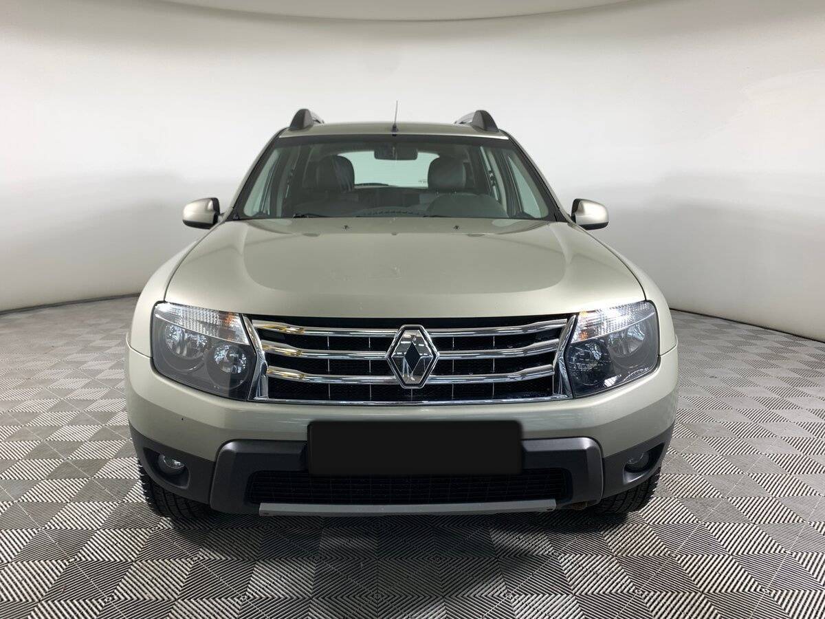 Renault Duster б/у, 2013, Механическая. Фото: #1