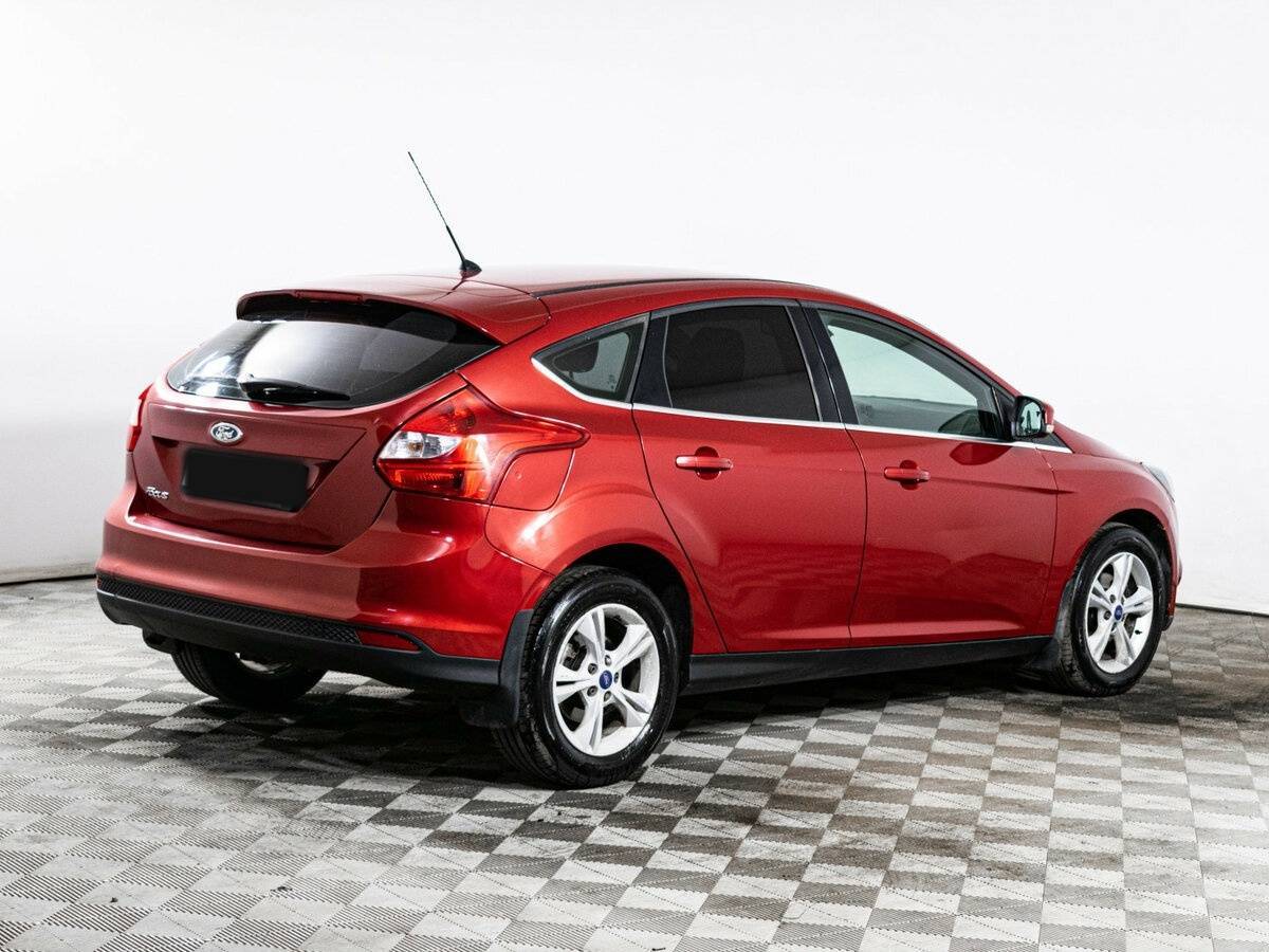 Ford Focus б/у, 2012, Механическая. Фото: #4