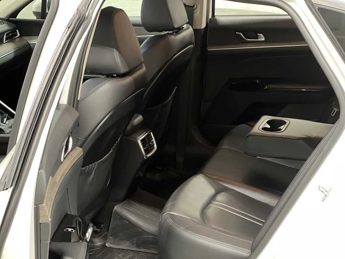 Kia K5 б/у, 2020, Автоматическая. Фото: #11