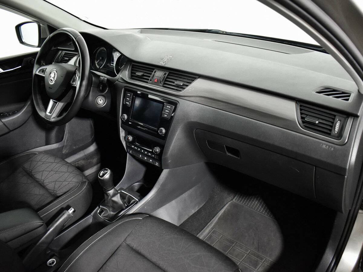 Skoda Rapid б/у, 2019, Механическая. Фото: #11