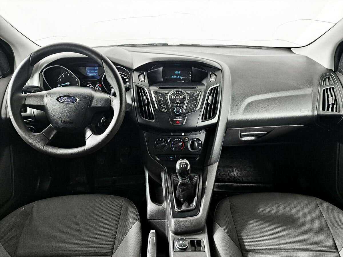 Ford Focus б/у, 2012, Механическая. Фото: #9