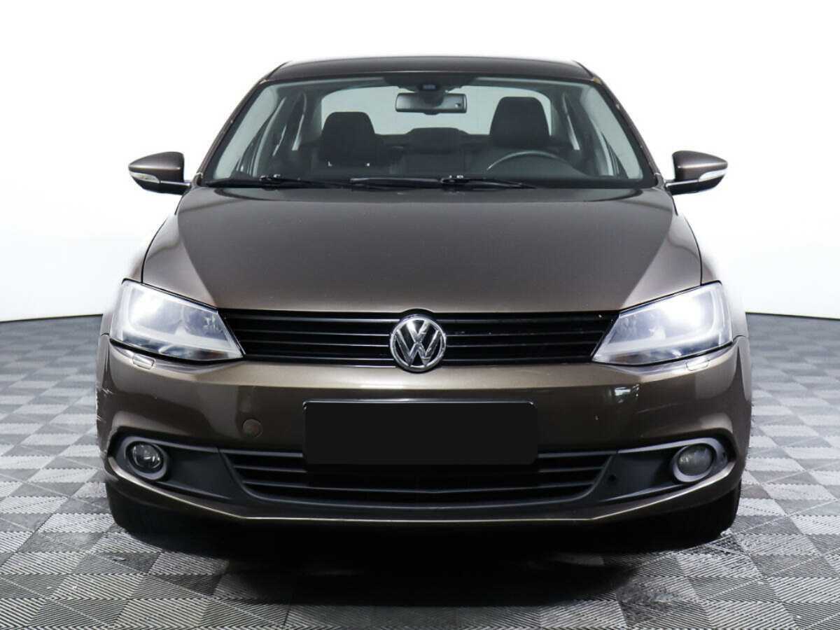 Volkswagen Jetta б/у, 2012, Автоматическая. Посмотреть фото