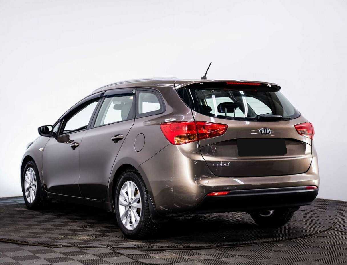 Kia Ceed б/у, 2014, Автоматическая. Фото: #3