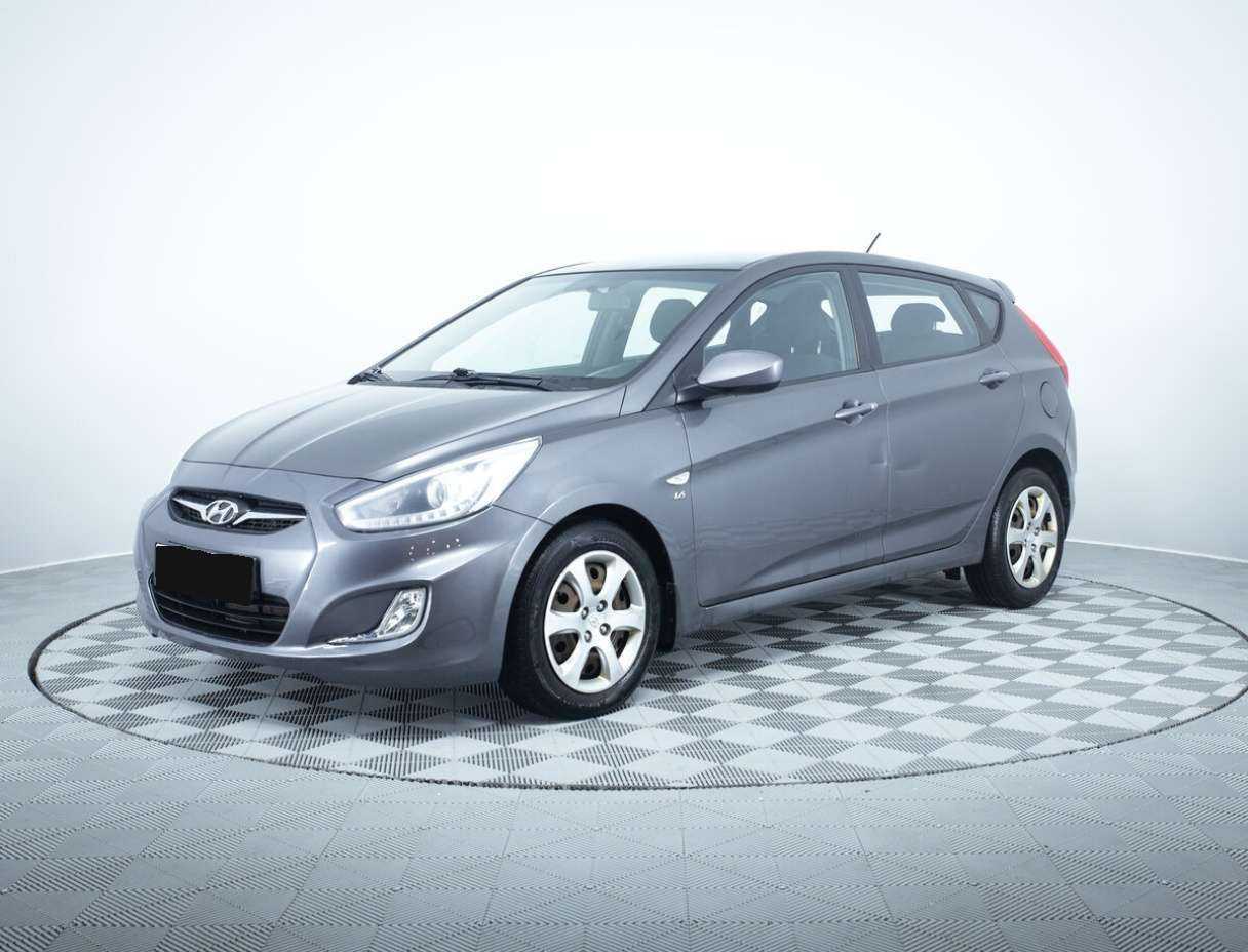 Hyundai Solaris б/у, 2013, Автоматическая. Фото: #0