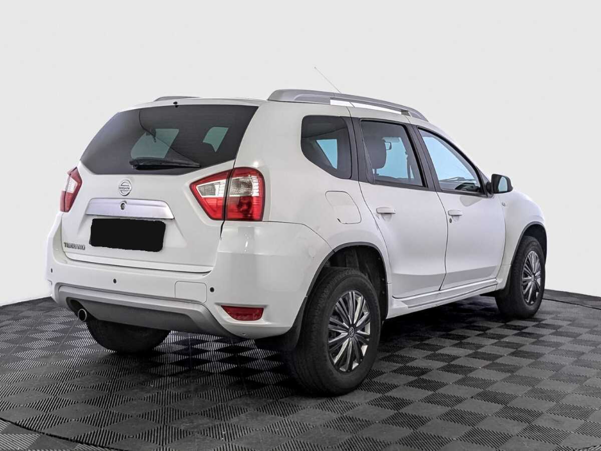 Nissan Terrano б/у, 2015, Автоматическая. Фото: #4