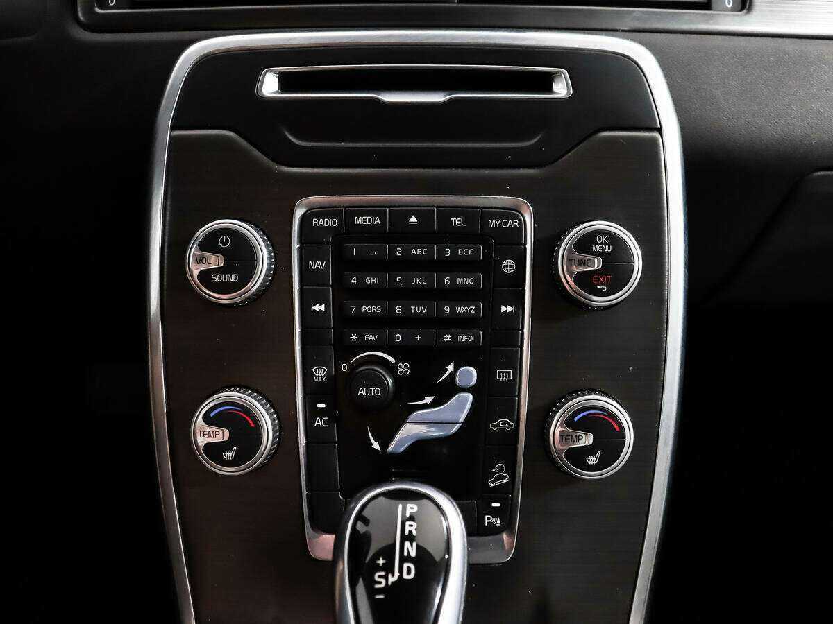 Volvo XC70 б/у, 2014, Автоматическая. Фото: #14