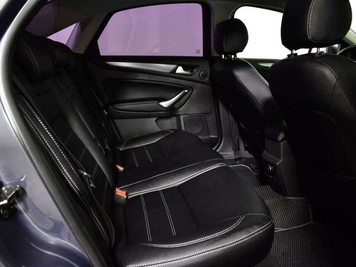 Ford Mondeo б/у, 2012, Механическая. Фото: #9
