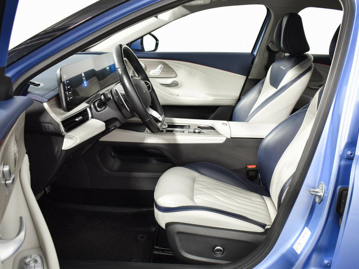 Chery Arrizo 8 б/у, 2023, Роботизированная. Фото: #9