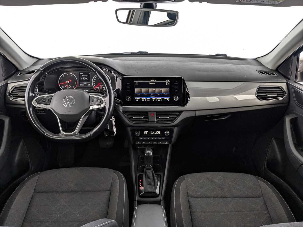 Volkswagen Polo б/у, 2020, Автоматическая. Фото: #9
