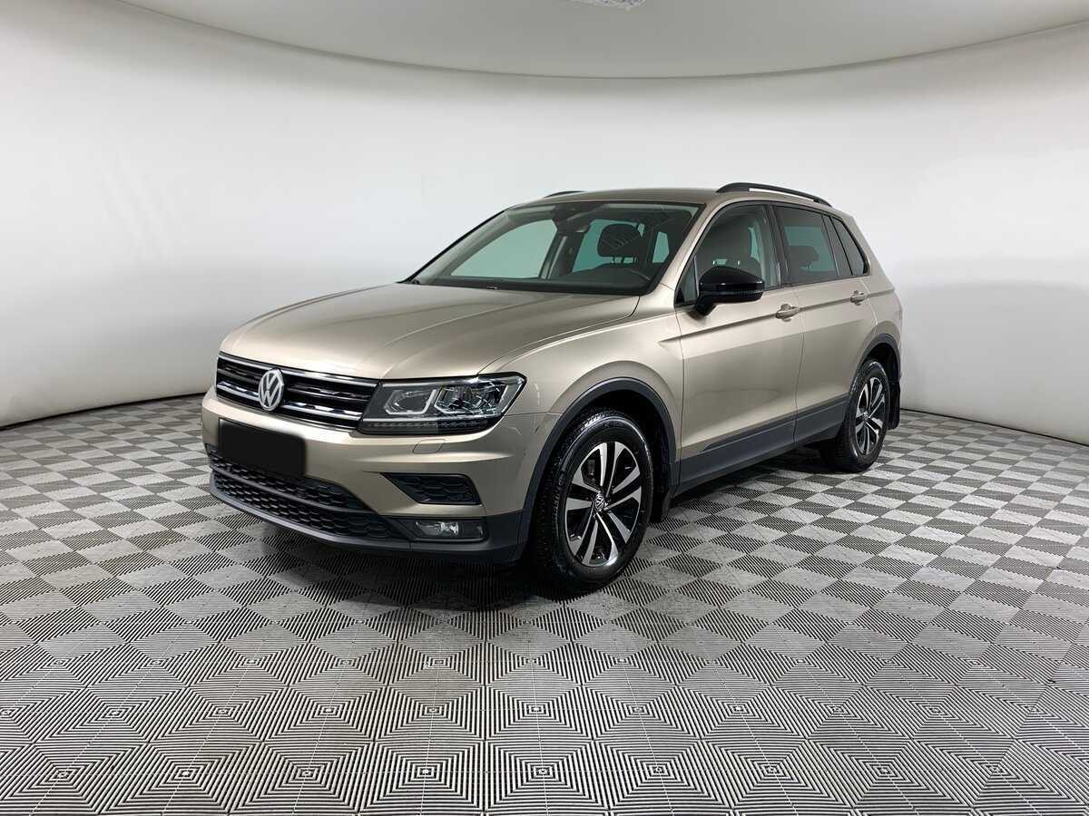 Volkswagen Tiguan б/у, 2019, Роботизированная. Посмотреть фото