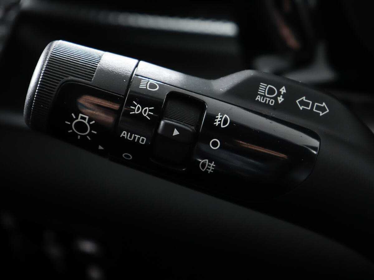 Kia K5 б/у, 2020, Автоматическая. Фото: #19