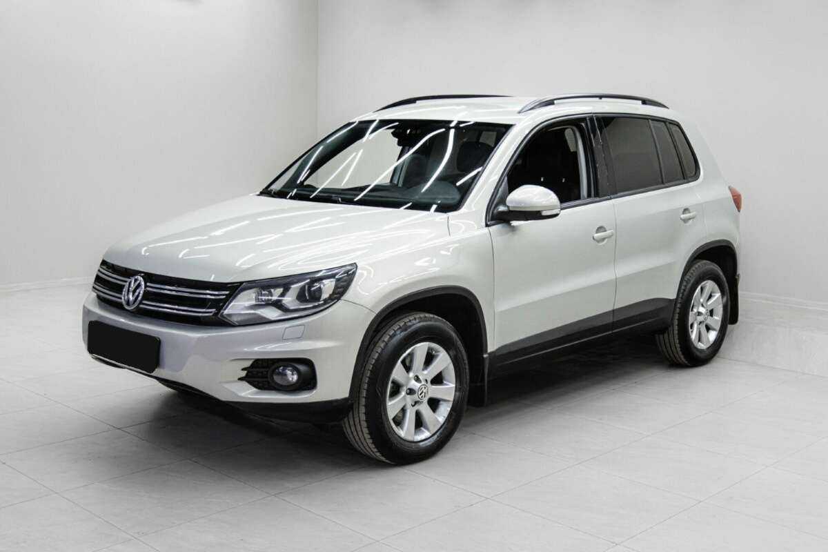 Volkswagen Tiguan б/у, 2013, Автоматическая. Посмотреть фото