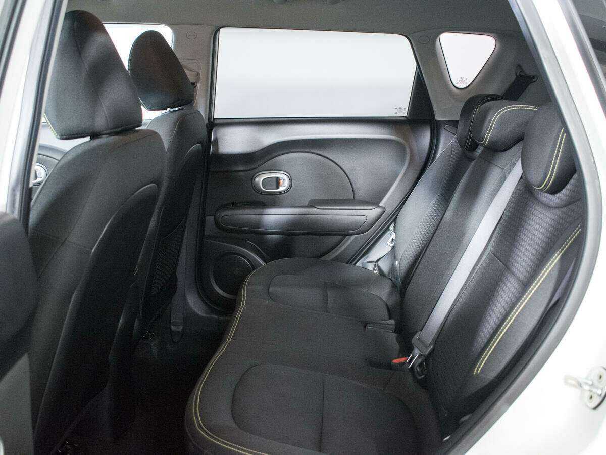 Kia Soul б/у, 2016, Автоматическая. Фото: #9