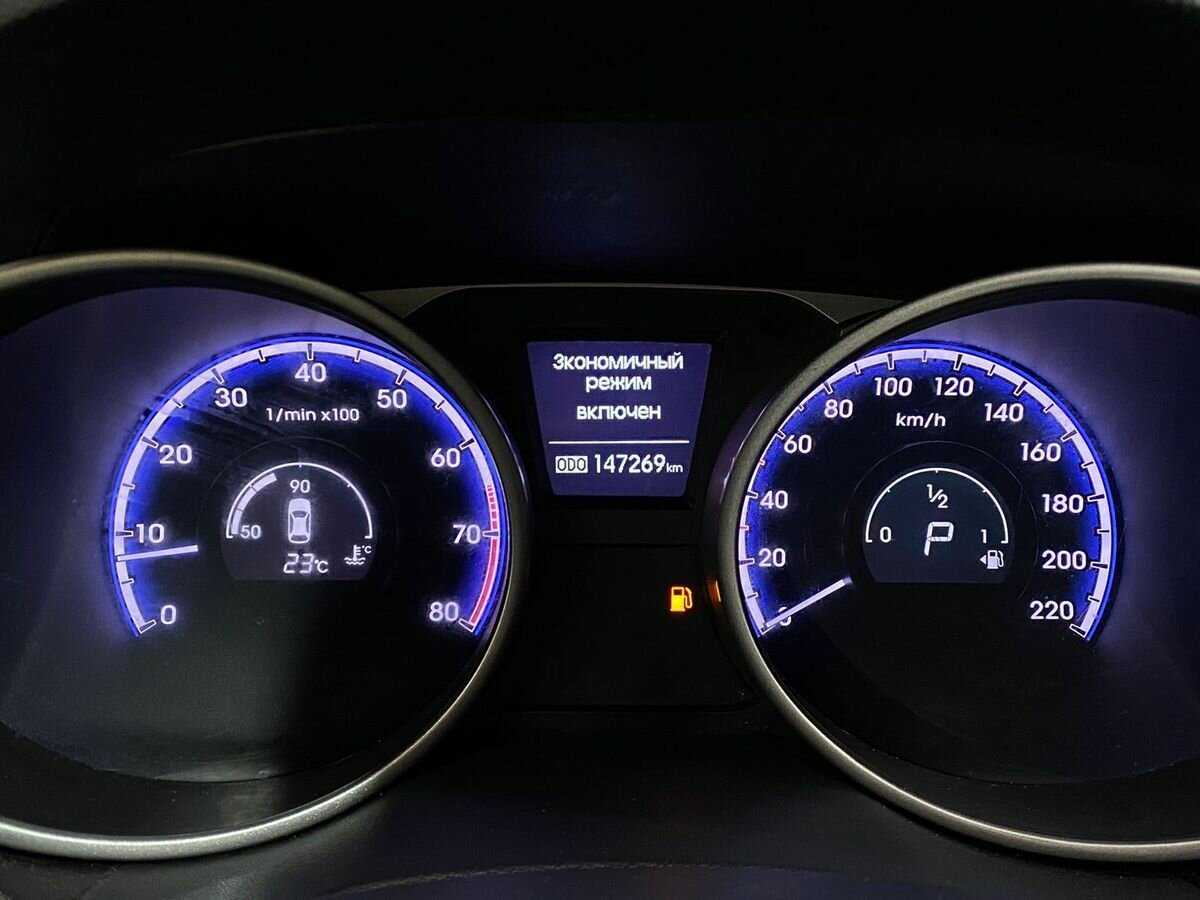 Hyundai ix35 б/у, 2012, Автоматическая. Фото: #11
