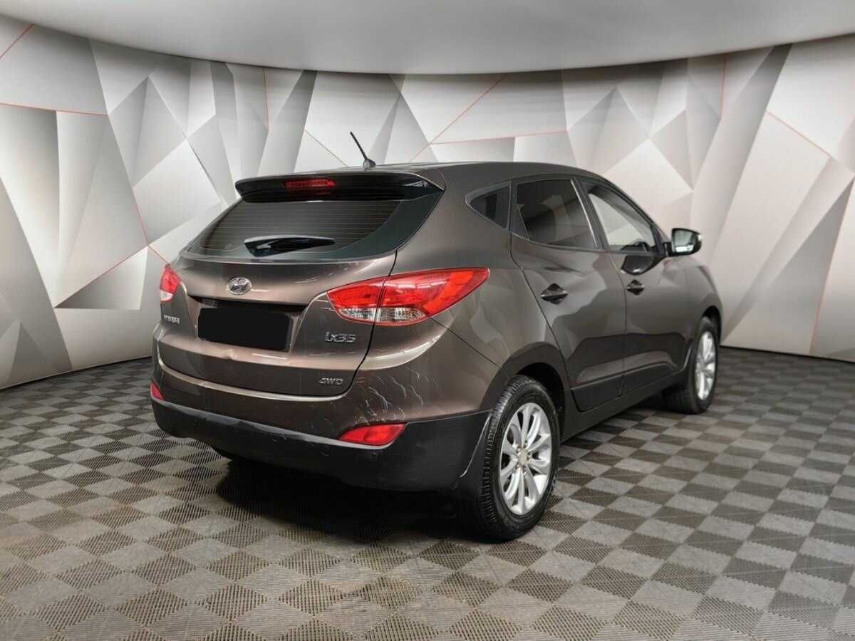 Hyundai ix35 б/у, 2013, Автоматическая. Фото: #1
