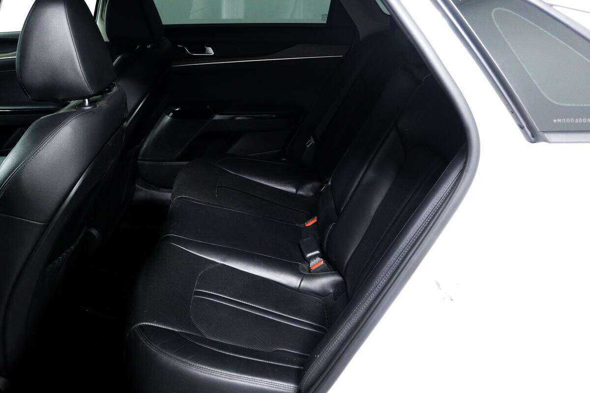 Kia K5 б/у, 2021, Автоматическая. Фото: #11