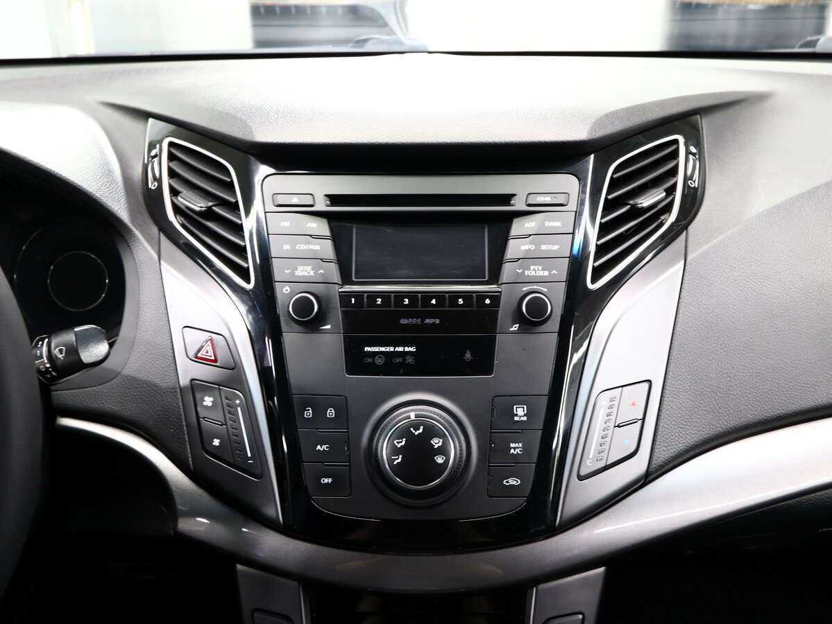 Hyundai i40 б/у, 2014, Автоматическая. Фото: #18