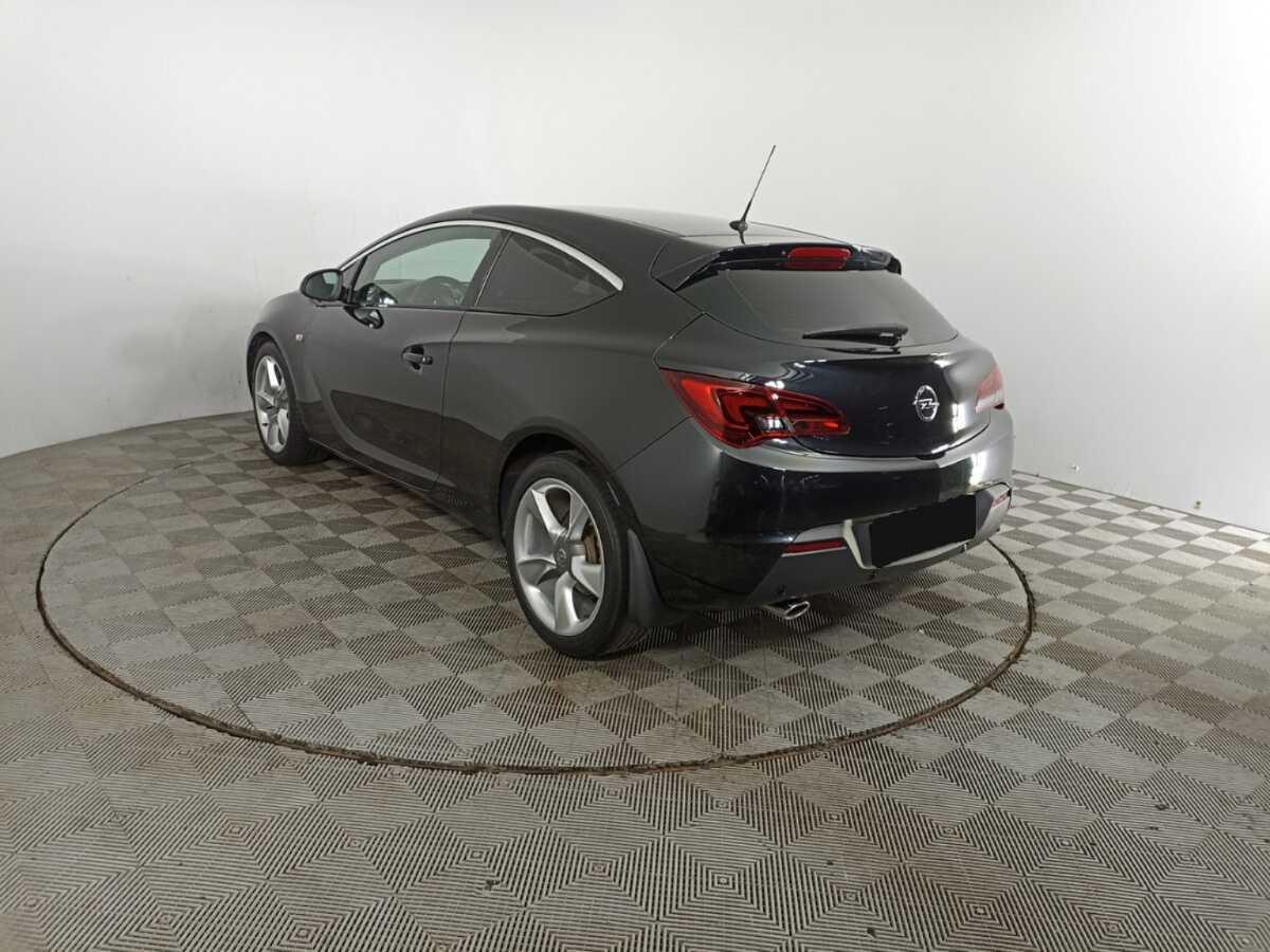 Opel Astra б/у, 2013, Механическая. Фото: #6
