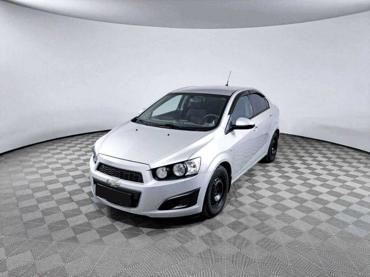 Chevrolet Aveo б/у, 2012, Механическая. Фото: #0
