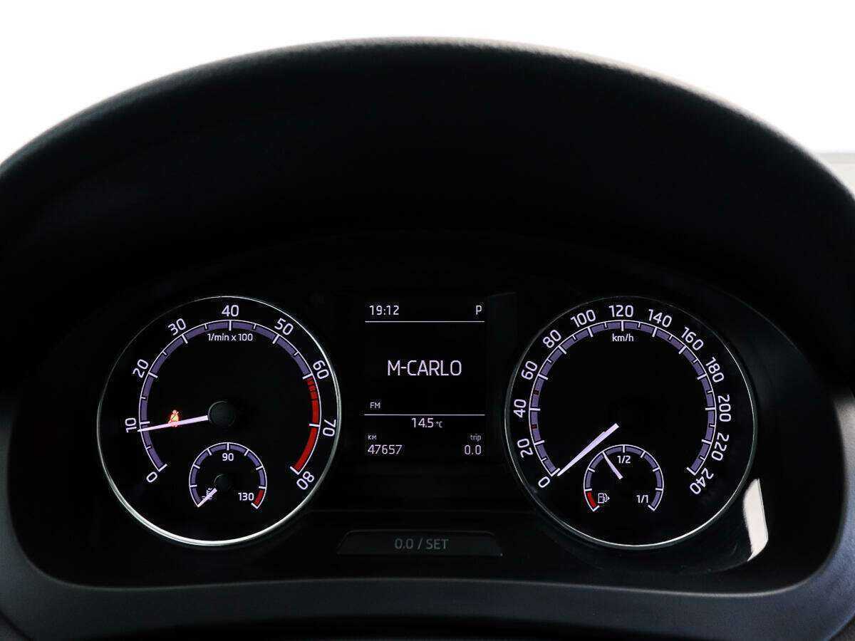 Skoda Rapid б/у, 2017, Автоматическая. Фото: #9