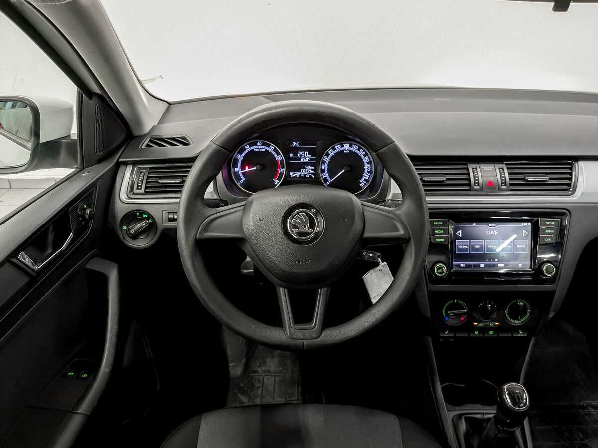 Skoda Rapid б/у, 2017, Механическая. Фото: #20