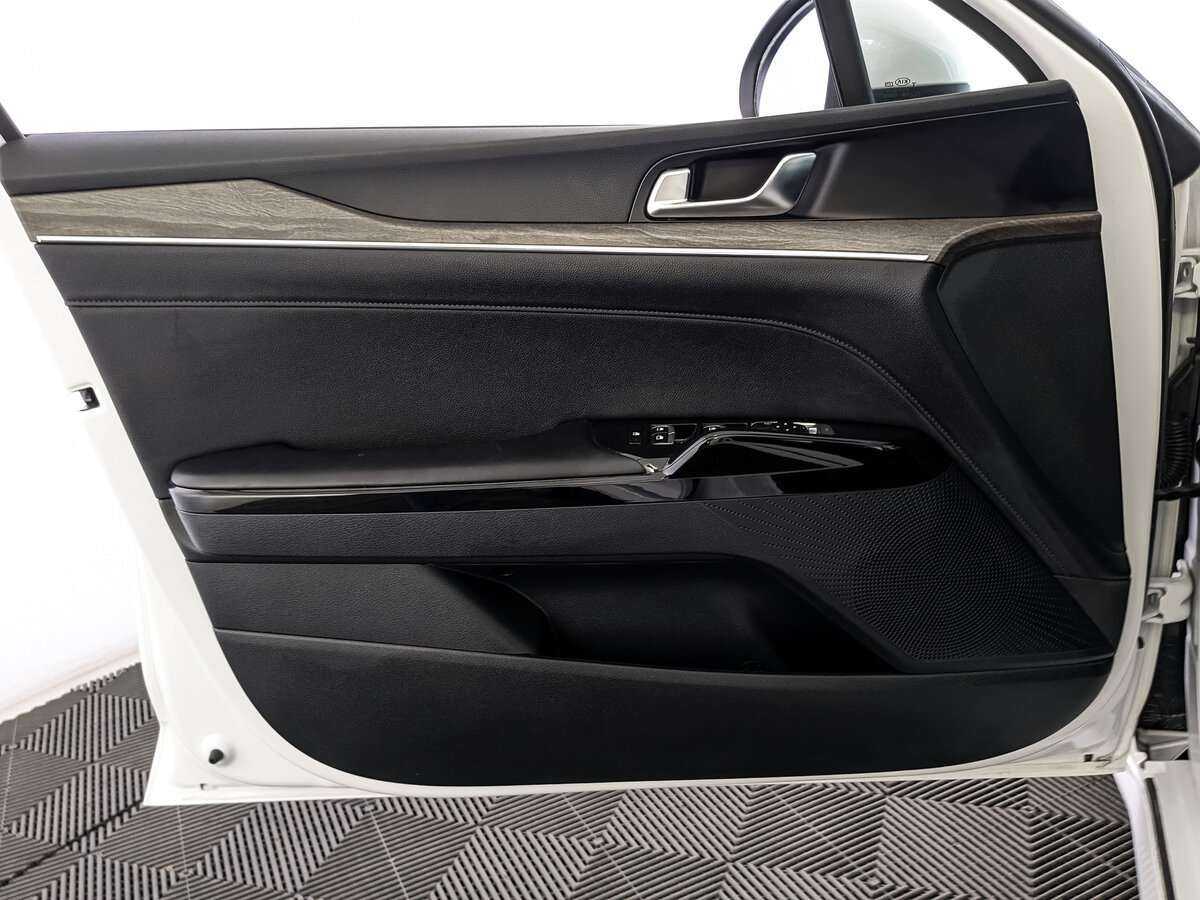 Kia K5 б/у, 2020, Автоматическая. Фото: #18