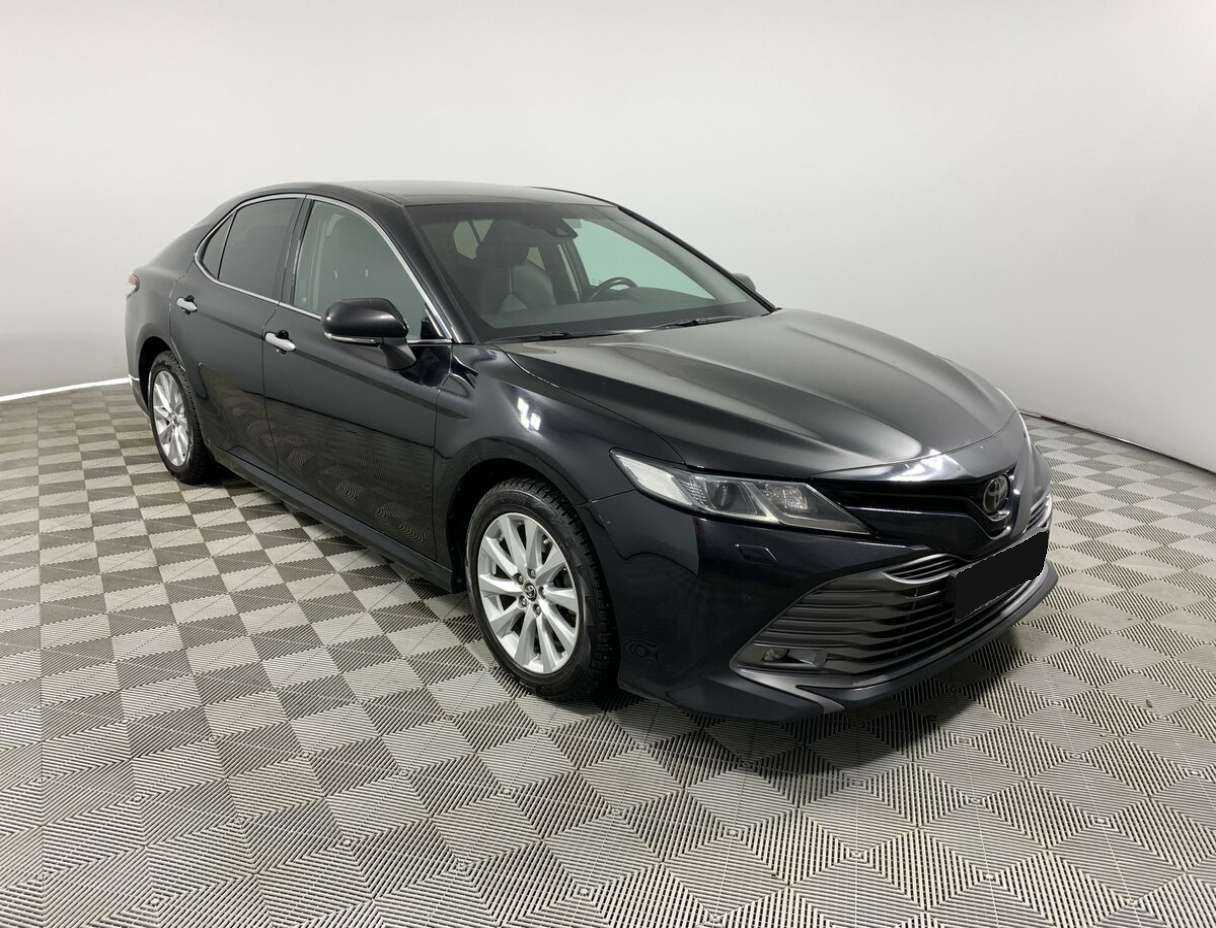 Toyota Camry б/у, 2019, Автоматическая. Фото: #2