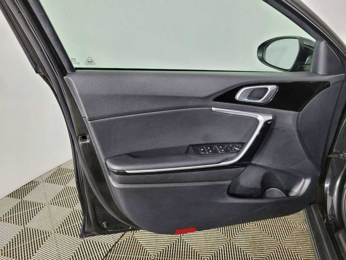 Kia XCeed б/у, 2021, Роботизированная. Фото: #6