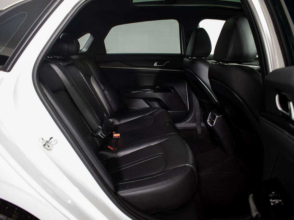 Kia K5 б/у, 2021, Автоматическая. Фото: #7