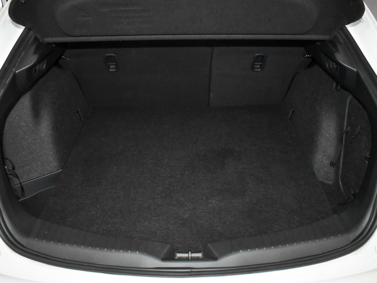 Mazda CX-4 б/у, 2022, Автоматическая. Фото: #16