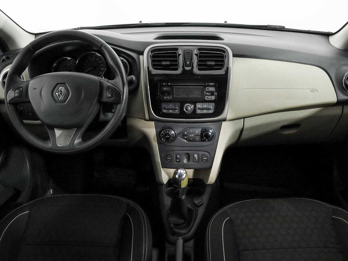 Renault Logan б/у, 2016, Механическая. Фото: #11
