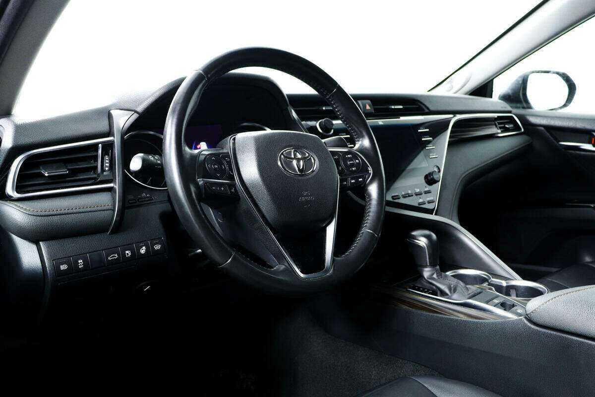 Toyota Camry б/у, 2018, Автоматическая. Фото: #12