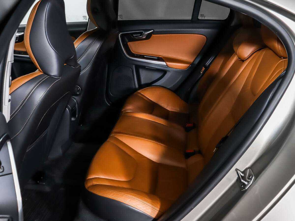 Volvo S60 б/у, 2014, Автоматическая. Фото: #10