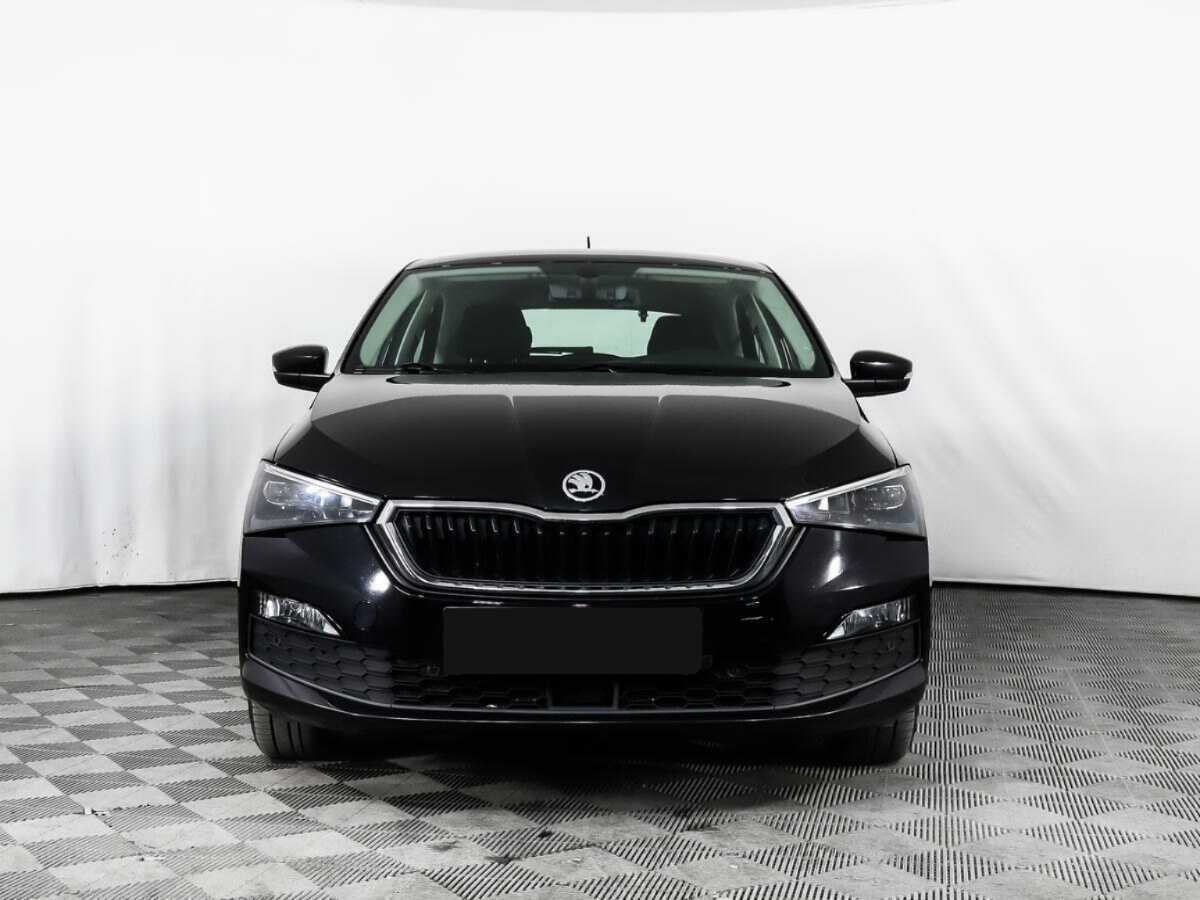 Skoda Rapid б/у, 2021, Механическая. Фото: #1