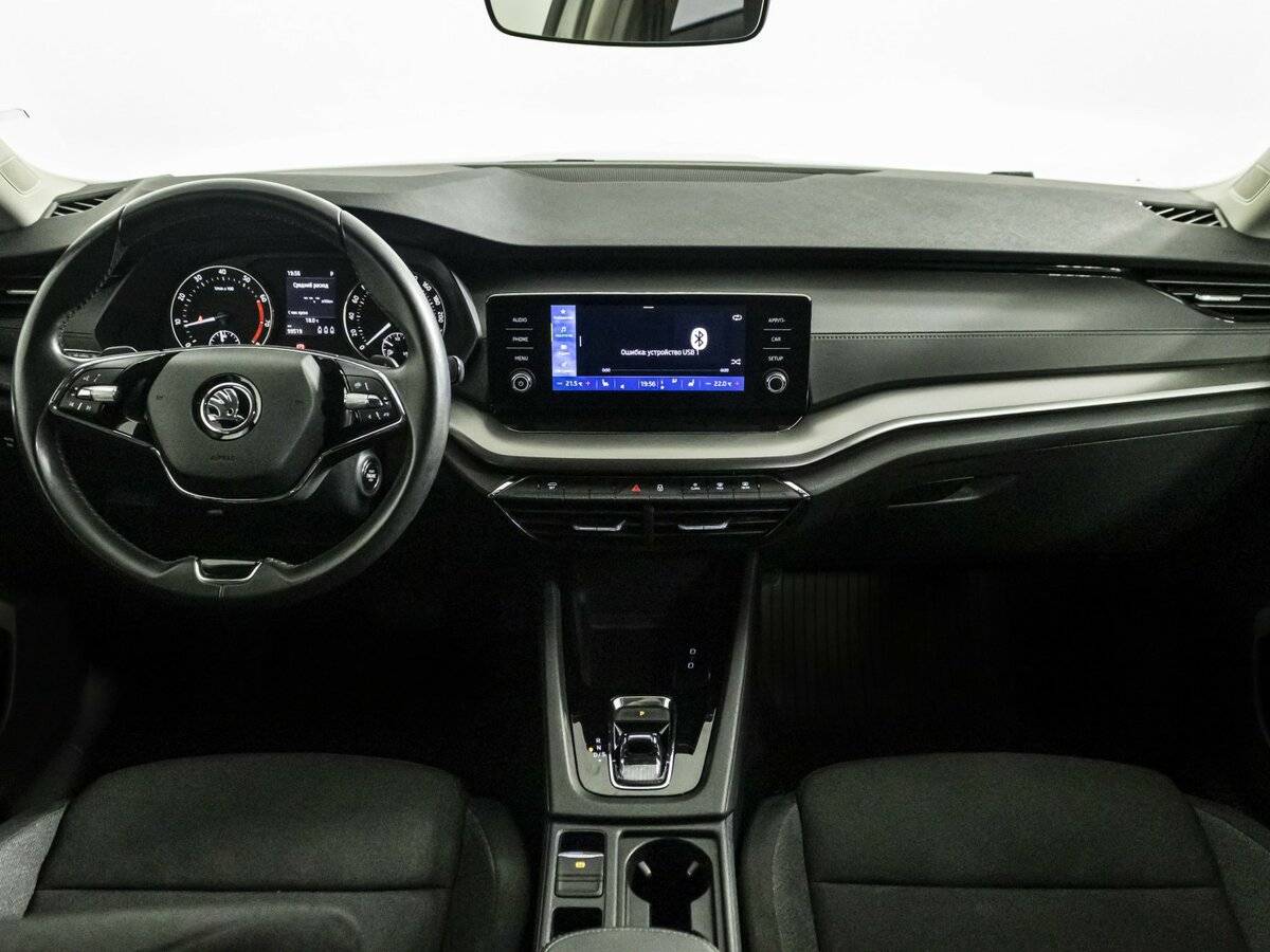 Skoda Octavia б/у, 2021, Автоматическая. Фото: #10