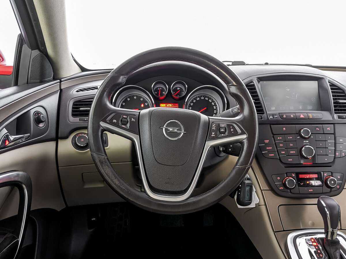 Opel Insignia б/у, 2012, Автоматическая. Фото: #16