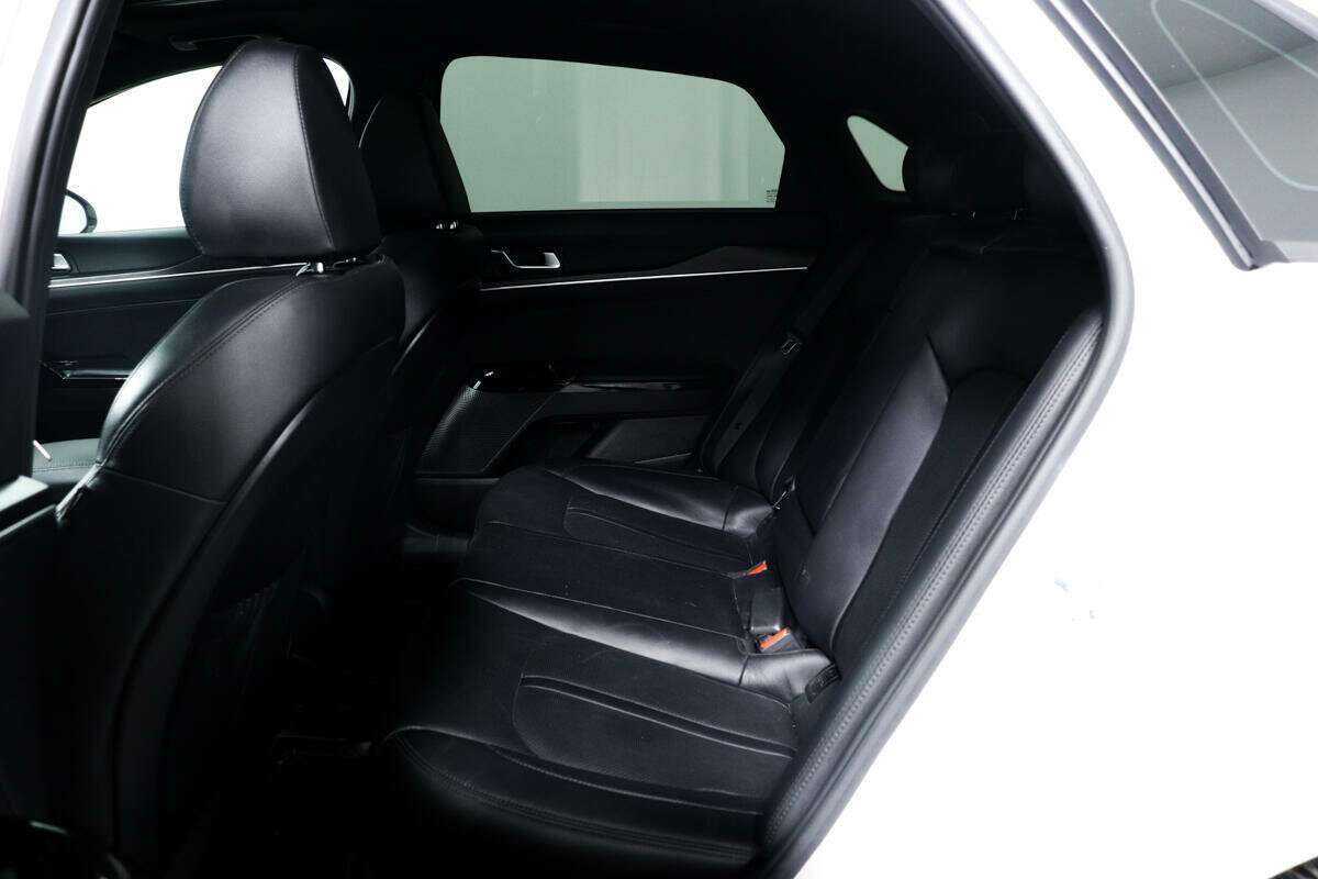 Kia K5 б/у, 2020, Автоматическая. Фото: #11