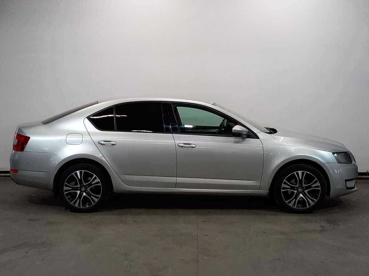 Skoda Octavia б/у, 2015, Механическая. Фото: #3